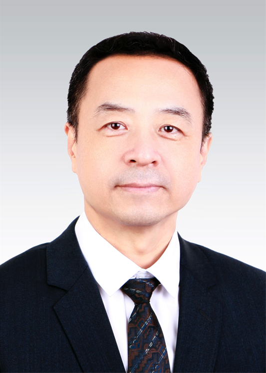 崔士鑫，男，漢族，1966年9月生，研究生學歷，中共黨員，現(xiàn)任人民日報社副總編輯兼機關黨委書記。